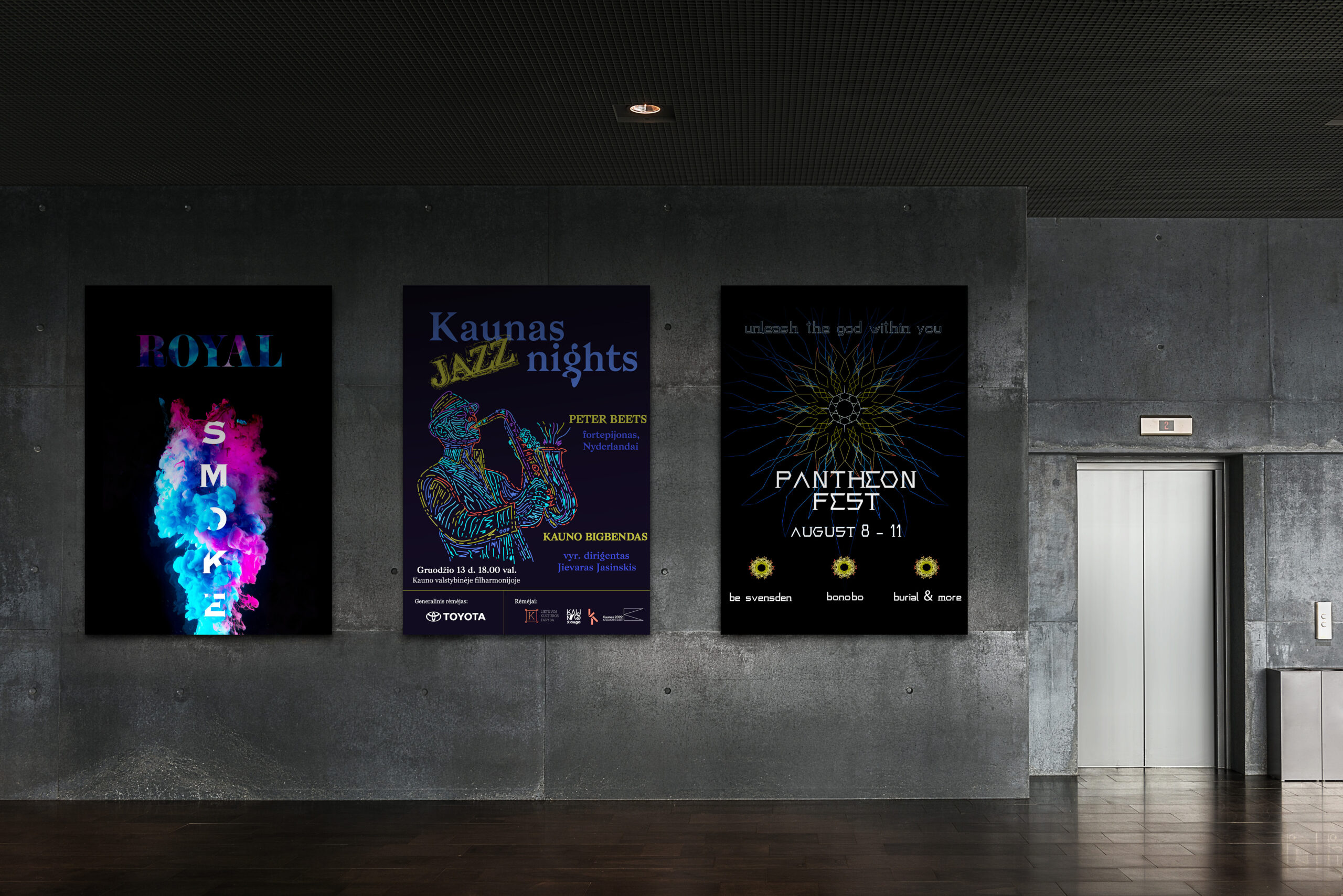 3 Posters wall